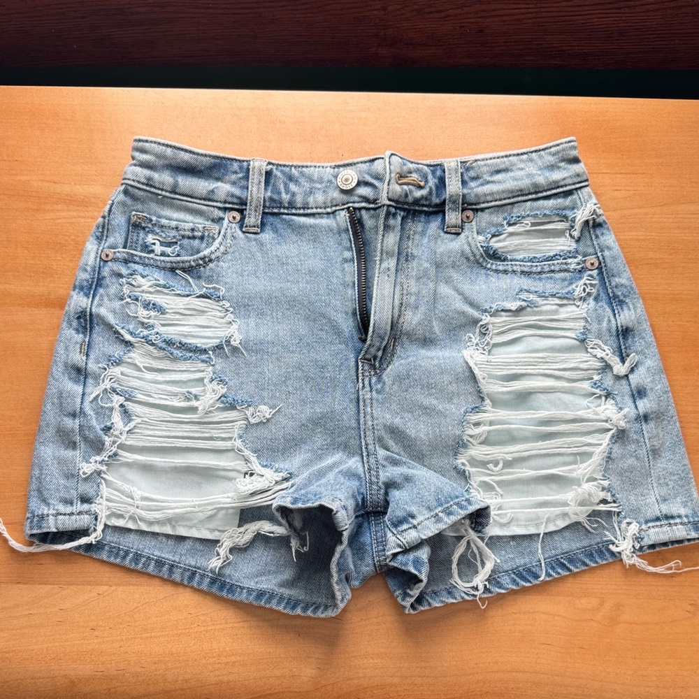 American eagle stretch mom short